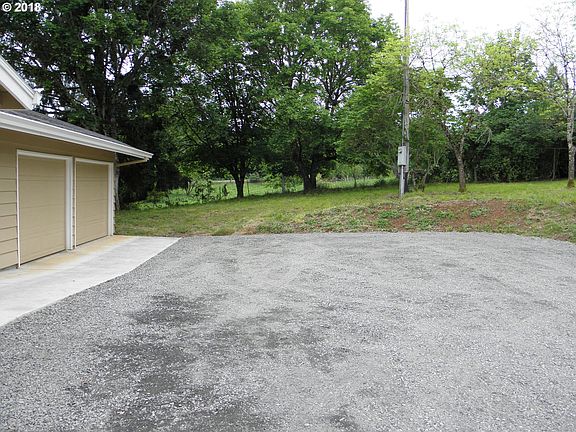 3rd image of 35120 SE Horseshoe Dr