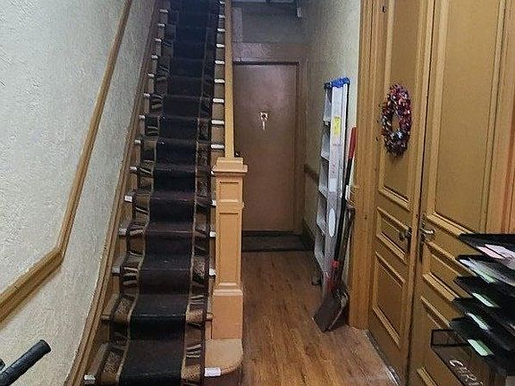 5th image of 243 W 131st St