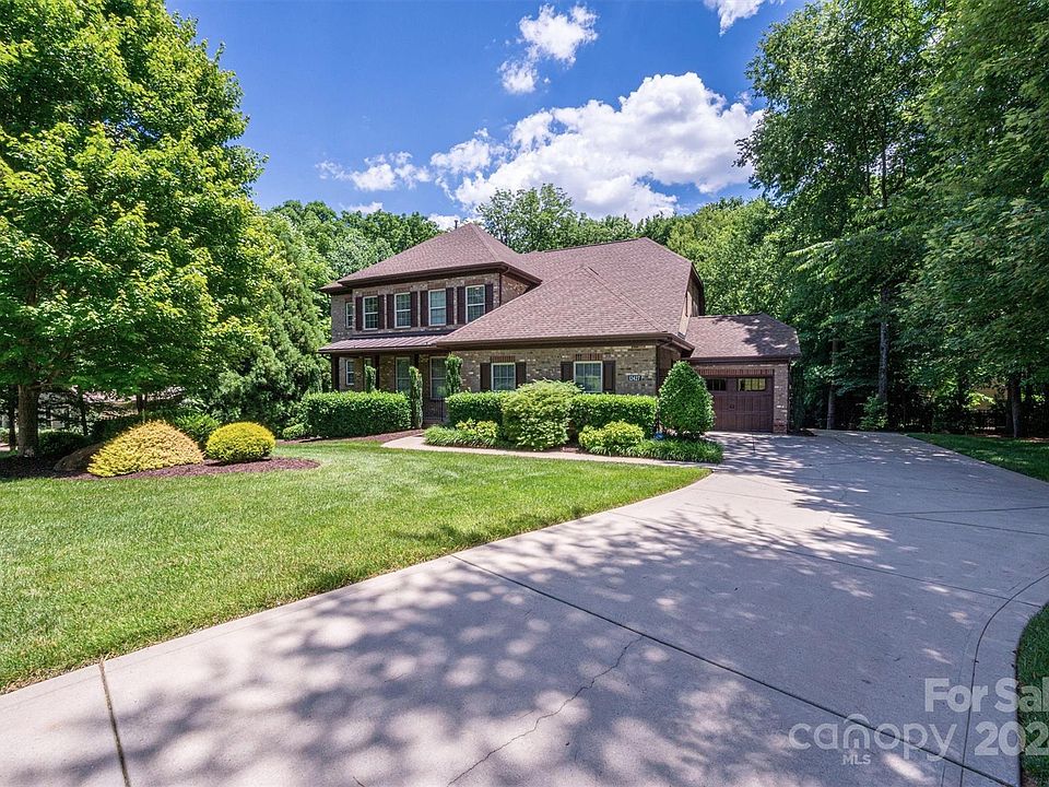 1st image of 12427 Elkhorn Dr