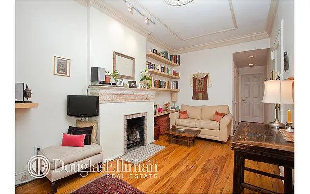 Sold by Douglas Elliman | media 8