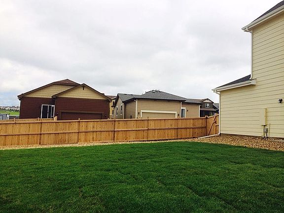 Four huge fenced in yards