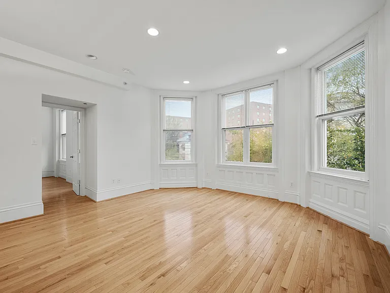 500 Shady Ave #22 — Photo 7