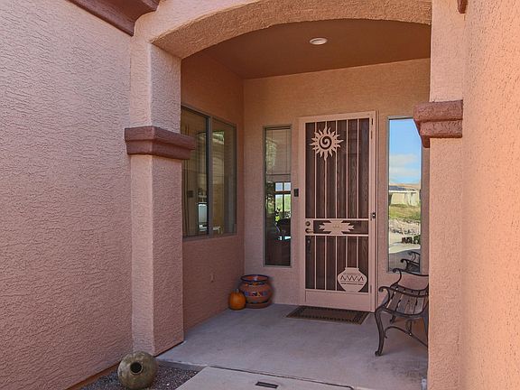 3rd image of 1071 W Mountain Nugget Dr
