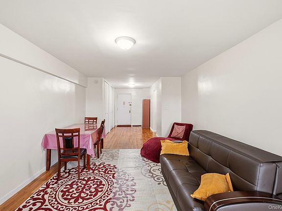 5th image of 1165 E 54th Street #4G