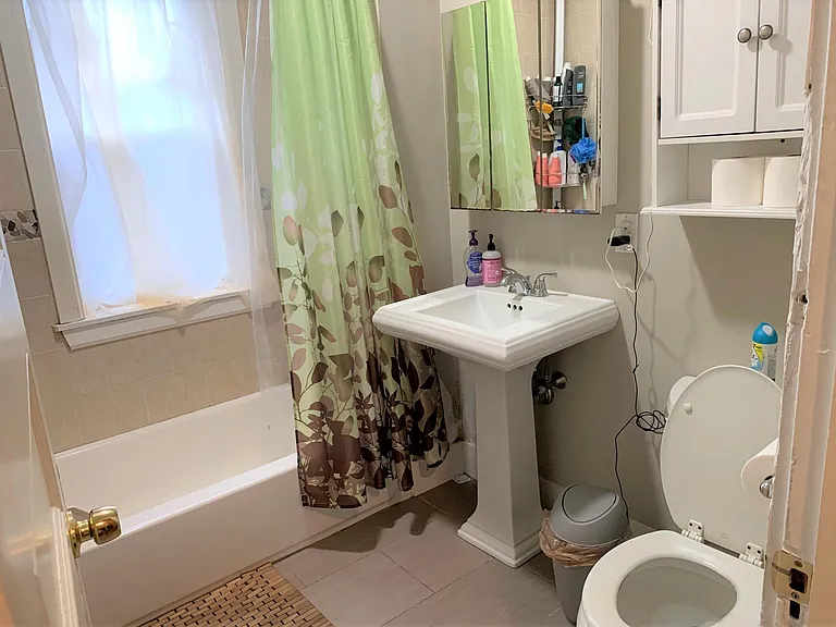19 Curtis St #1A — Photo 8