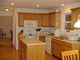 2nd image of 275 Red Cedar Ct