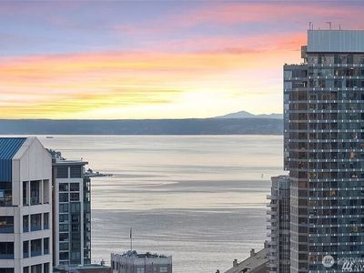 737 Olive Way #3110, Seattle, WA, 98101