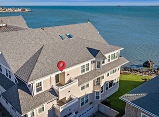 245 Humphrey St UNIT 304, Swampscott, MA 01907