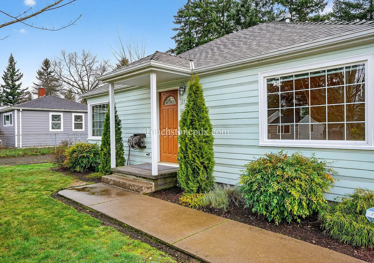 Spacious 3BR Home with Big Driveway & Landscaping Included — Photo 4