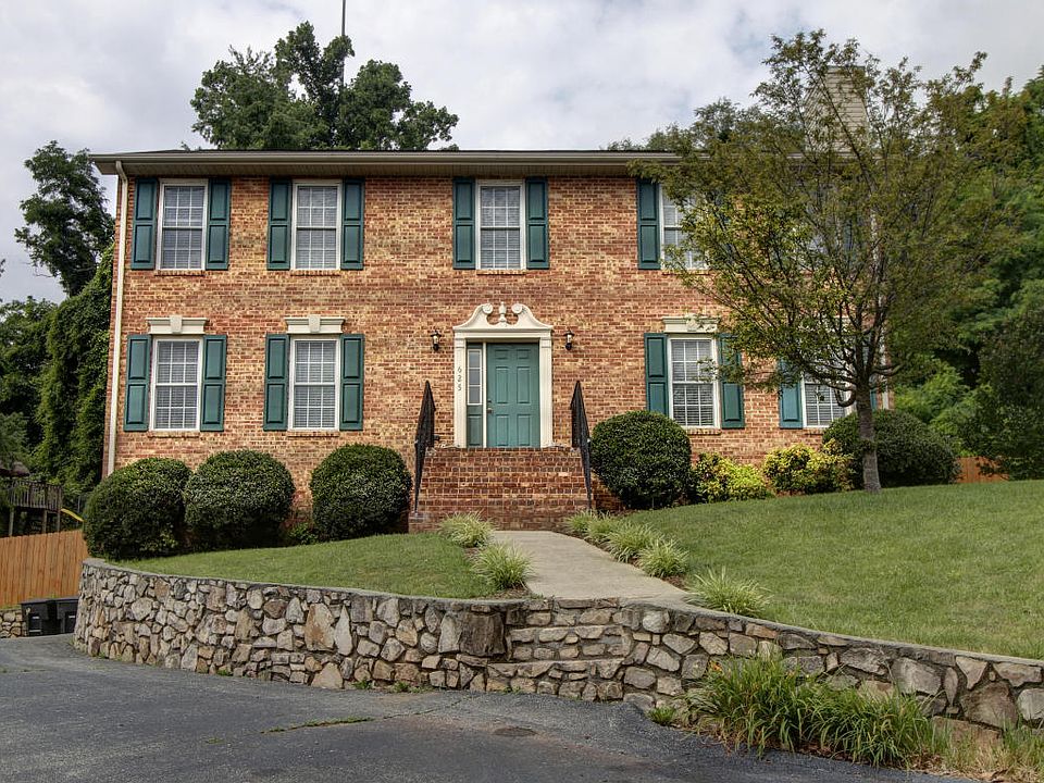1st image of 625 Crystal Anne Ln