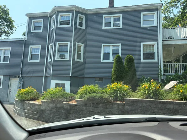 2-67 Relm St, Woburn, MA 01801