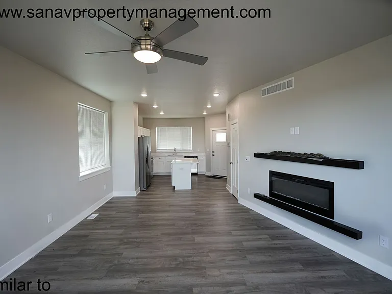 620 Kingfisher Dr — Photo 3