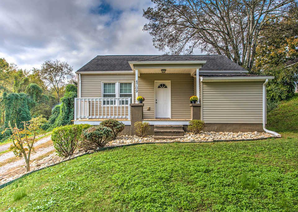 1st image of 4709 Ivey Ln