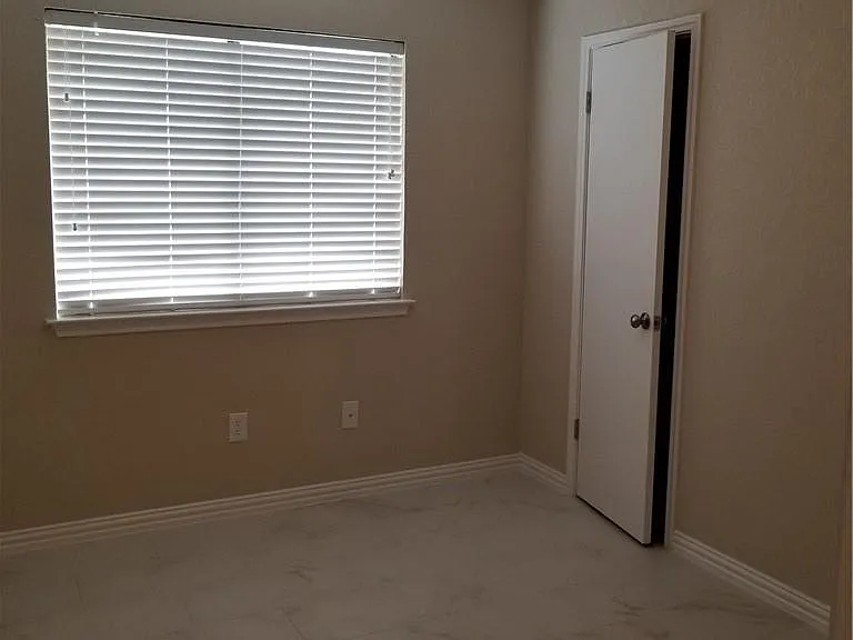 11601 Hidden Quail Dr — Photo 18