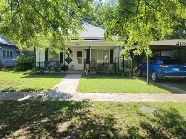 203 N Webb St, Caldwell, KS 67022
