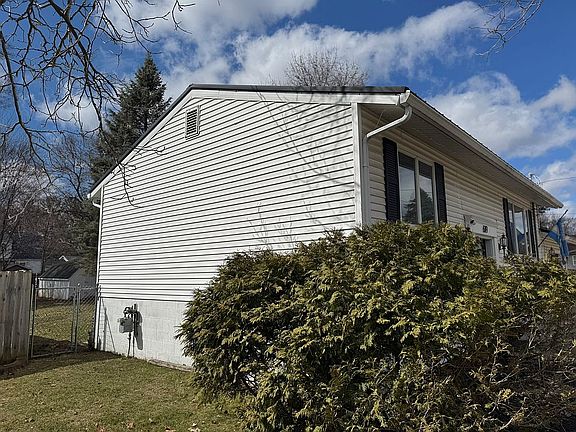 4th image of 619 N Cooley St