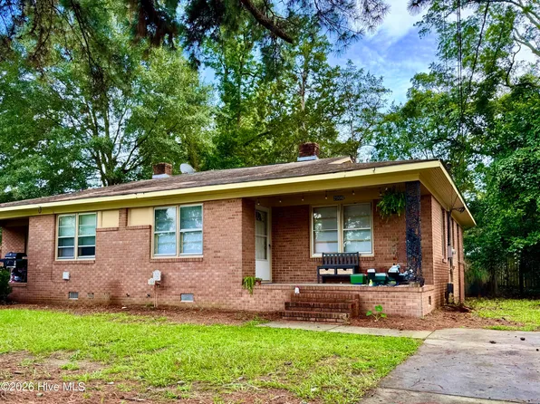 2506 E 3rd St #A, Greenville, NC 27858