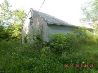 Hoffman Rd, Rome, OH 44085