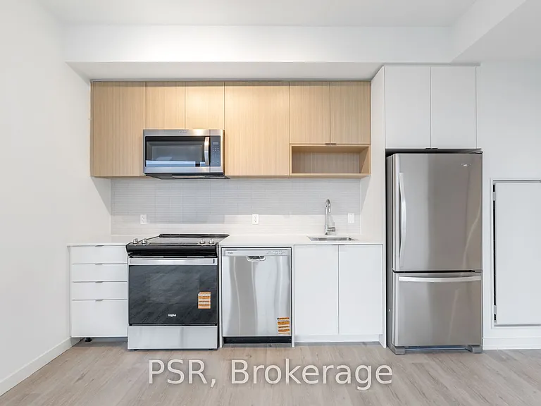 4365 Bloor St W #508 — Photo 3