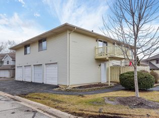 2223 Daffodil Dr UNIT 2223, Crest Hill, IL 60403