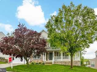 11 Doswell Dr, Fredericksburg, VA 22405