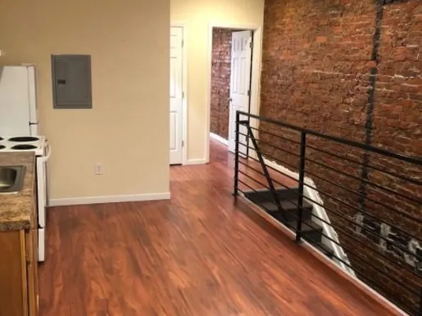 3451 Braddock St, Philadelphia, PA 19134