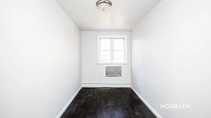 Rented by Nooklyn NYC LLC | media 42