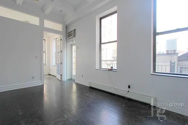 Rented by Hecht Group | media 19