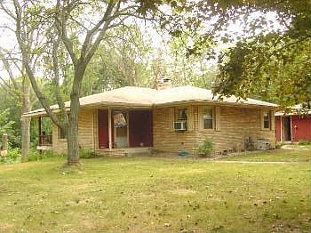 1st image of 15135 40th St N