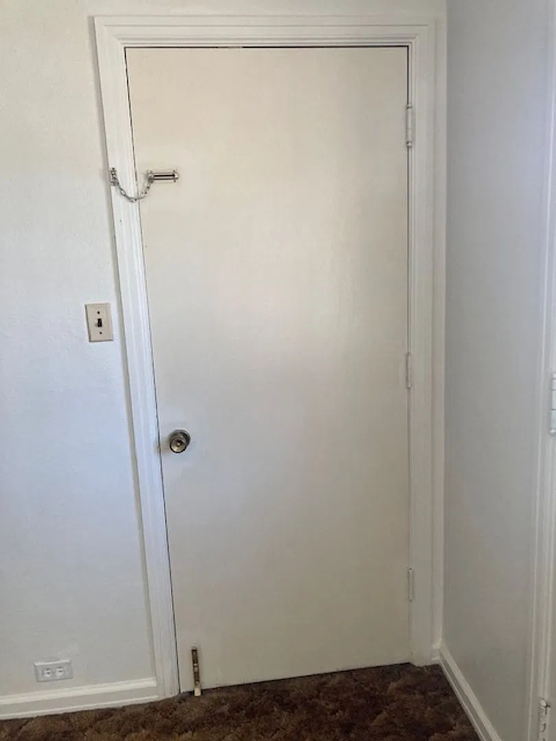 240 East Ave A — Photo 3