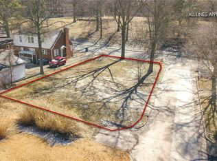 868 Danforth St, Alton, IL 62002