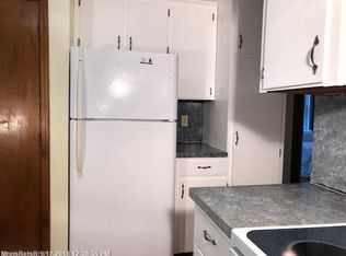 6 Perry Ln, Gorham, ME 04038