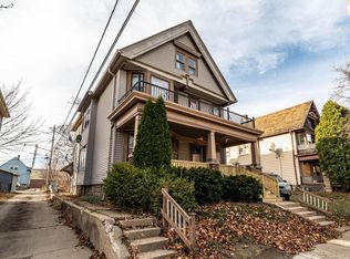 2465 N 29th St #2467, Milwaukee, WI 53210