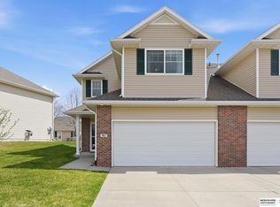 1815 N 176th Plz, Omaha, NE 68118