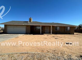 11935 Jamacha Rd, Apple Valley, CA 92308