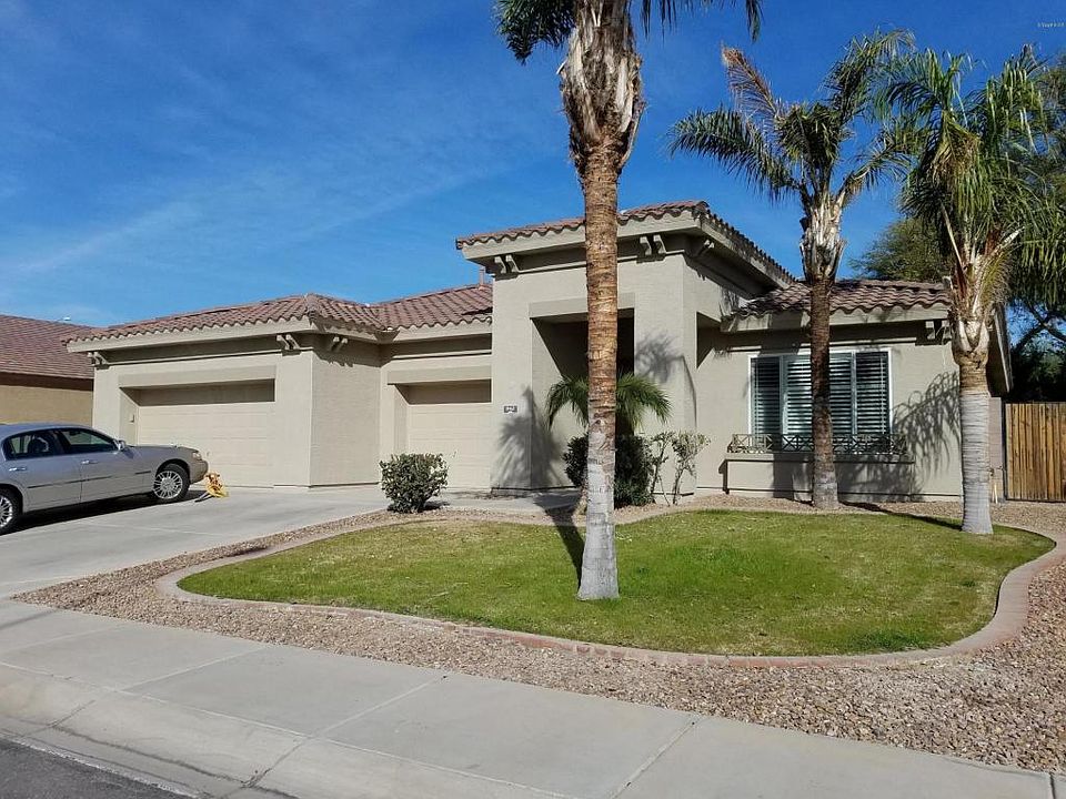1st image of 842 E Powell Way