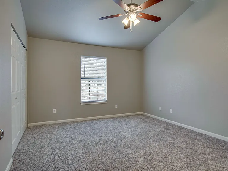 224 Samuel Blvd #K-5 — Photo 18
