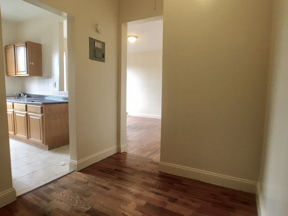 1st image of 2516 Bedford Ave APT 3C