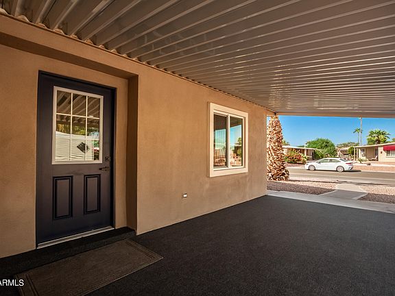 3rd image of 8831 E MARYLAND Avenue