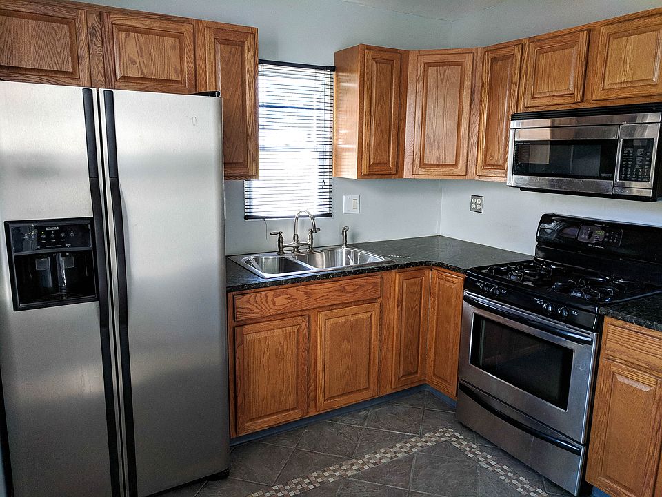 Granite Counters 
Stainless steel appliances