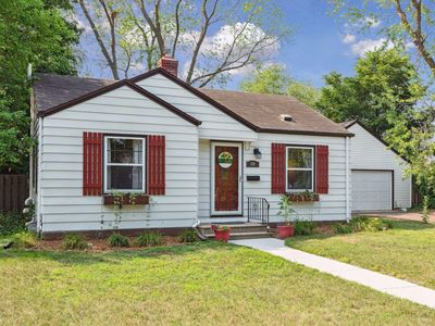 310 1st St N, Hopkins, MN, 55343