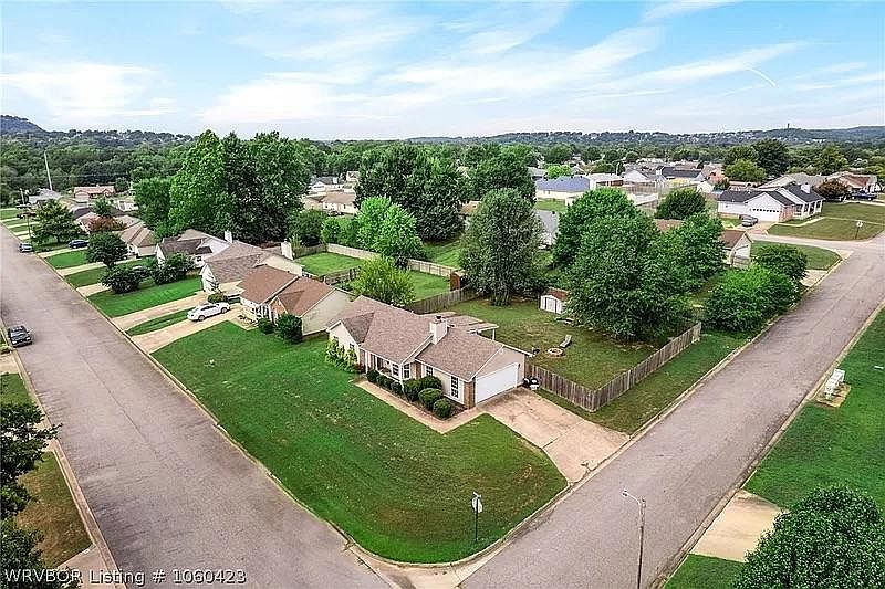 1st image of 2411 Broken Hill Dr