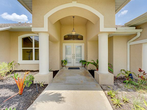 5th image of 5631 NW Crocus Avenue