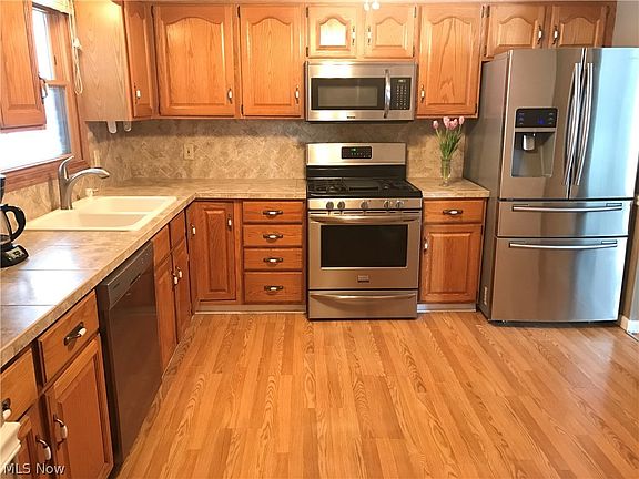 3rd image of 3663 High Meadow Dr
