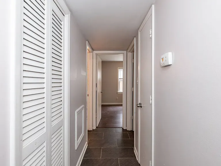 Woodard Street Apartments — Photo 10