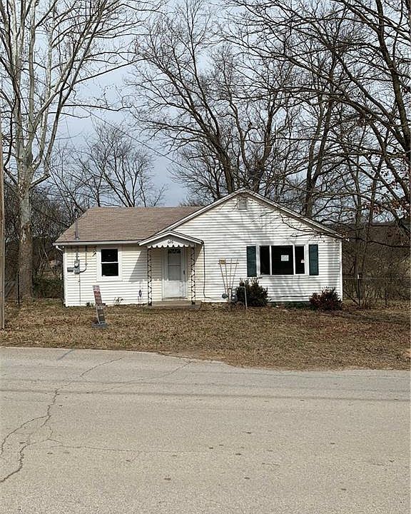 1st image of 626 Flickinger St