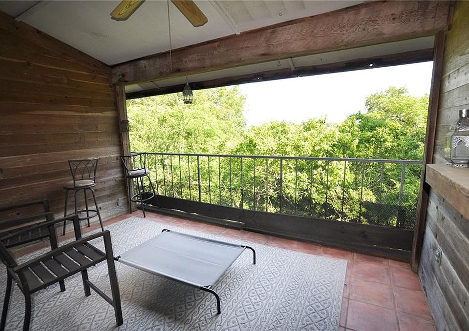 1st image of 8200 Neely Dr APT 233