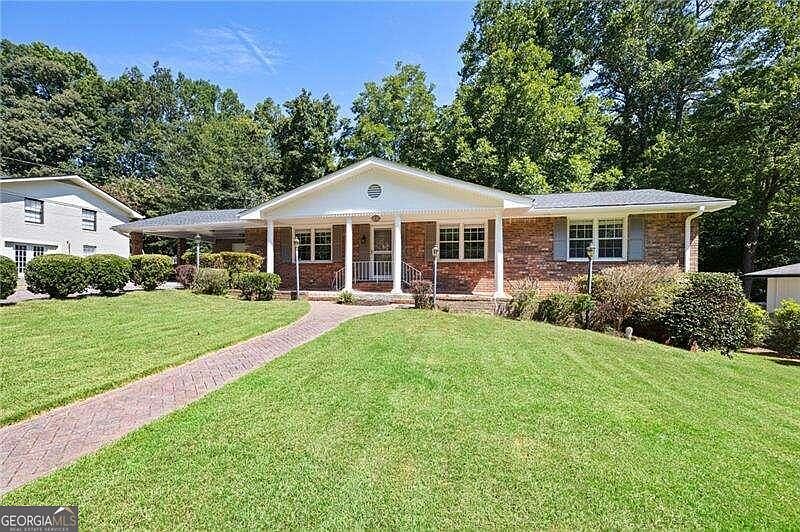 1st image of 4230 Honeysuckle Dr SE