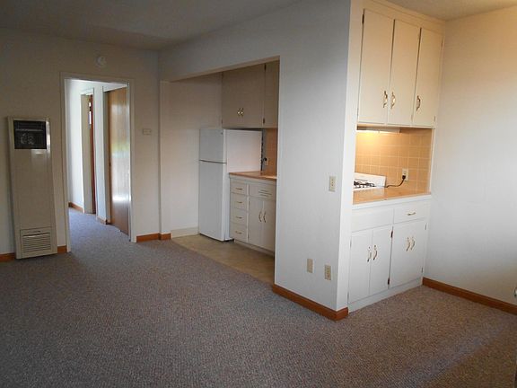 2nd image of 234 Felix St APT 4
