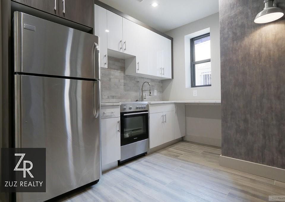 1st image of 1711 E 15th St APT 2A